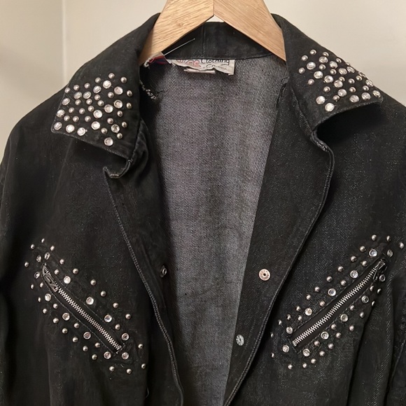 Vintage Denim Jacket - Picture 2 of 7